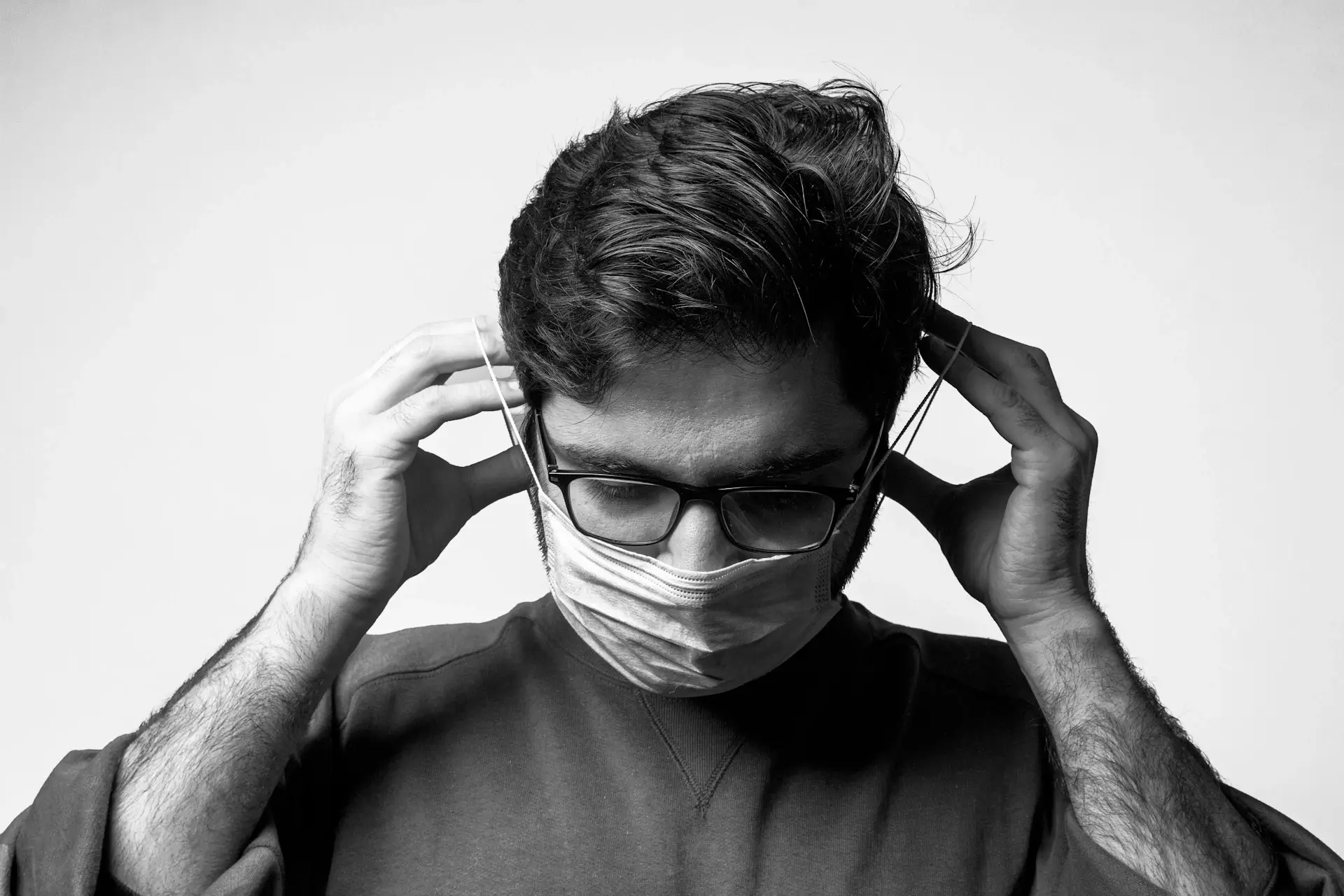 Ból głowy, złe samopoczucie: przyczyny, rodzaje, jak sobie z nimi radzić?